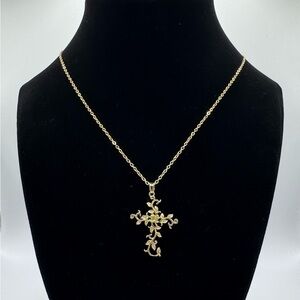 Elegant Gold Cross Pendant Necklace